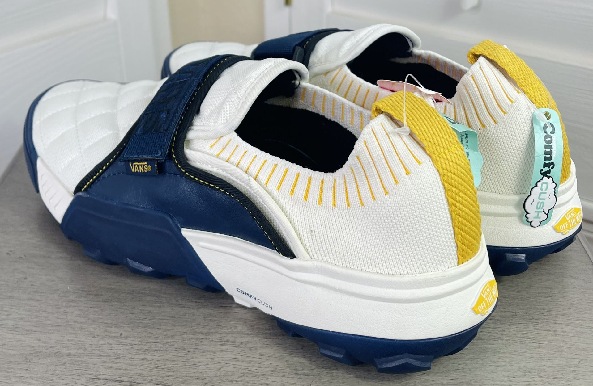 Vans Mens Size 9 Varsity Marshmallow Coast CC  Slip On Dress Blues Cush Shoes Vans Vans Coast CC Shoes Mens Size 9 Marshmallow Blue  main image 4