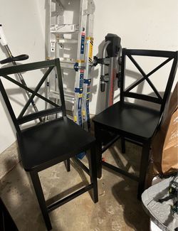 Black Counter Height Chairs