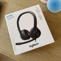 Headset / Headphones