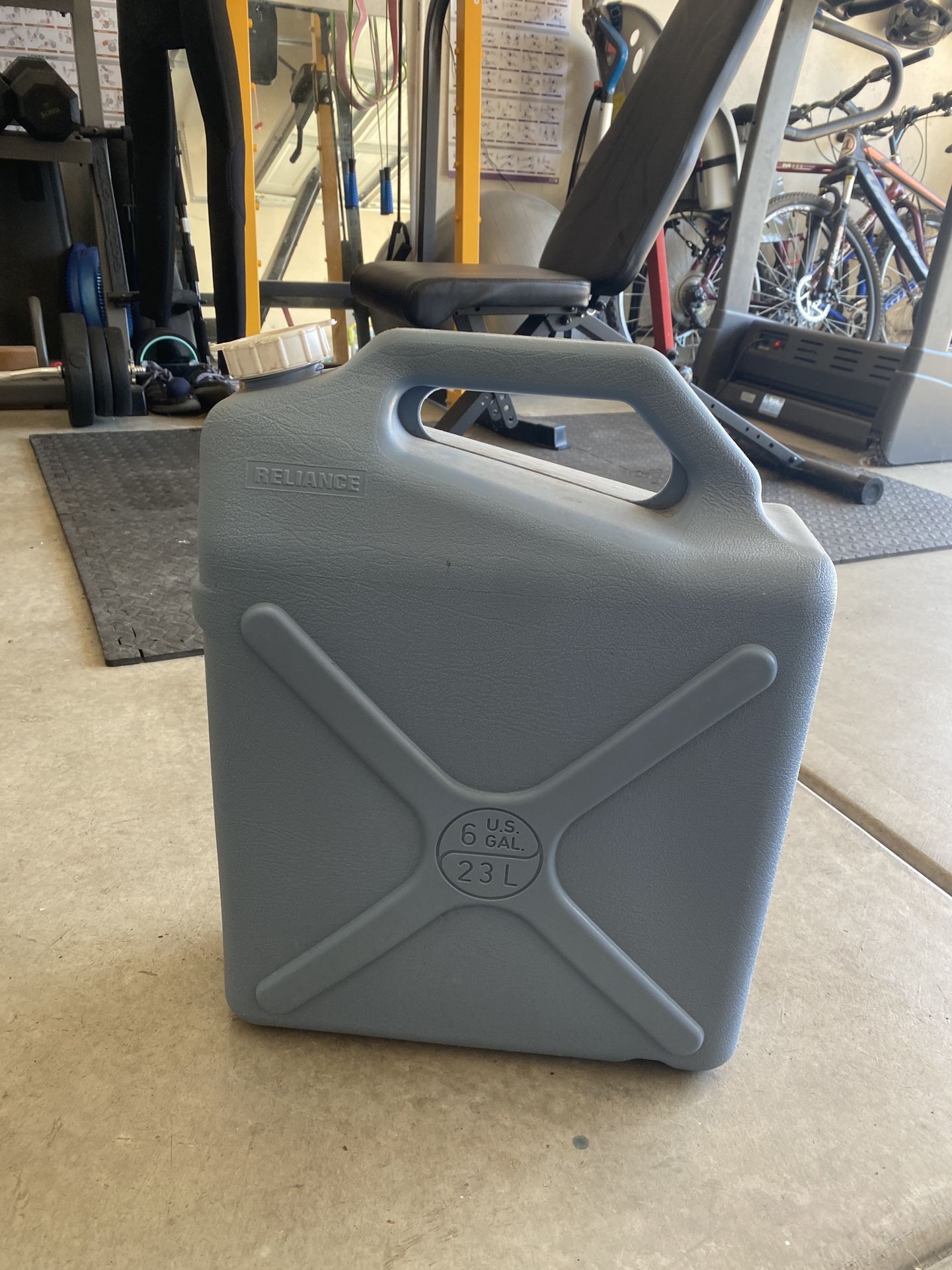 6 Gallon Water Jug 