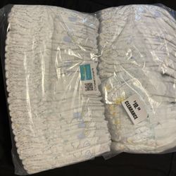 pampers newborn