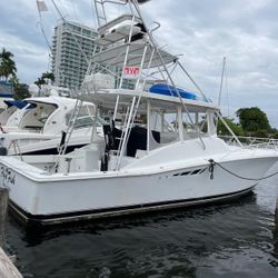 1999 LUHRS Sports Fisherman