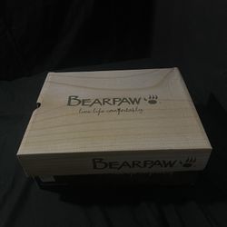 BEARPAW Women |Size 5 1/2 | Hiker Boot | waterproof