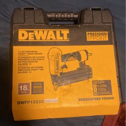 DeWalt Nailer