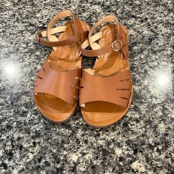 Girls Cat & Jack Sandals Size 2