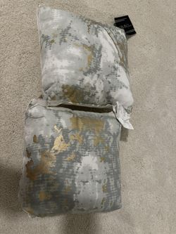 Set Of 2 New Decorative Pillows Small Blue Gold White