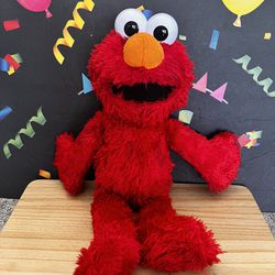 TICKLE ME ELMO  - BUTTONS ON TUNMY AND FEET ! 14 Inch - SUPER  CUTE