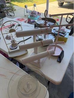 Jewelry holder