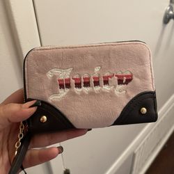 Juicy Couture Wallet 