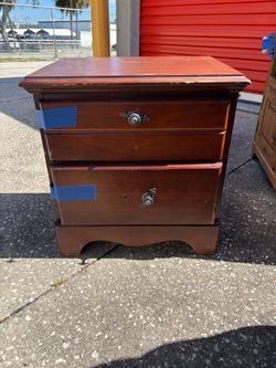 Wood 2-Drawer Nightstand End Table