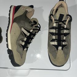 Nike Acg Men Size 8.5