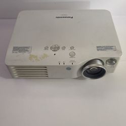Panasonic Projector PT-AX100U