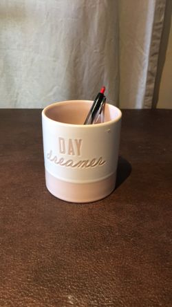 Pens or makeup brush holder