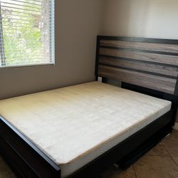 Wooden Queen Bedframe