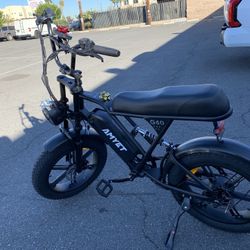 Fat Tire Electric Bike • 1500W Power • Smooth Ride • Brand New