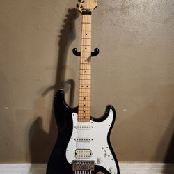 Fender Squier Series Stratocaster MIM 1993-94 W/Fender USA Case 