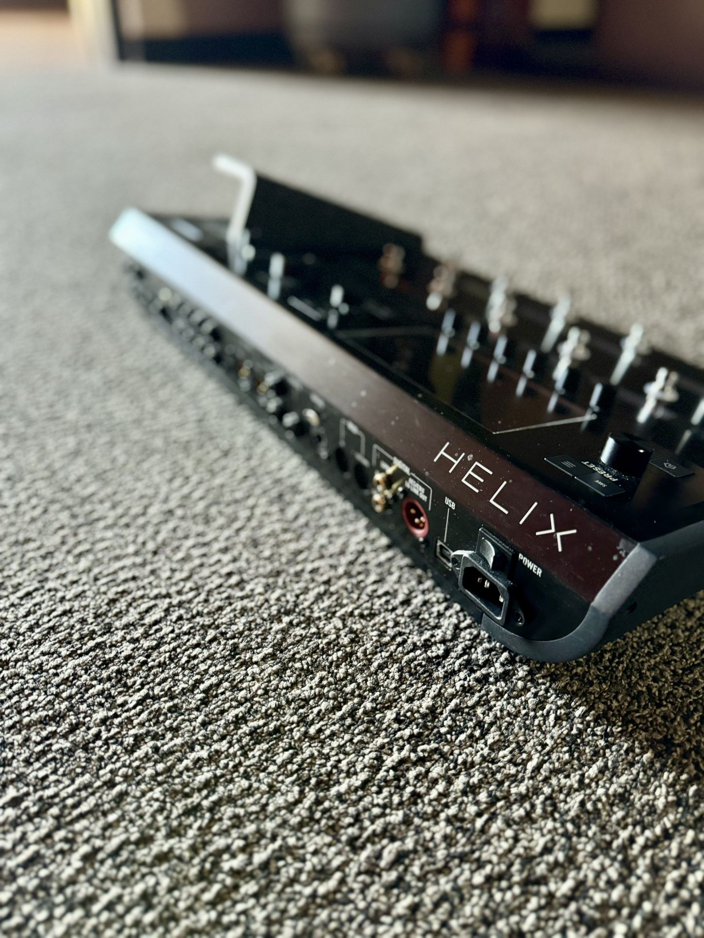 Line 6 Helix Floor