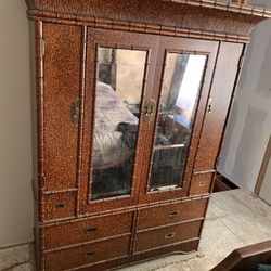 Entertainment Center / Wardrobe / Dresser