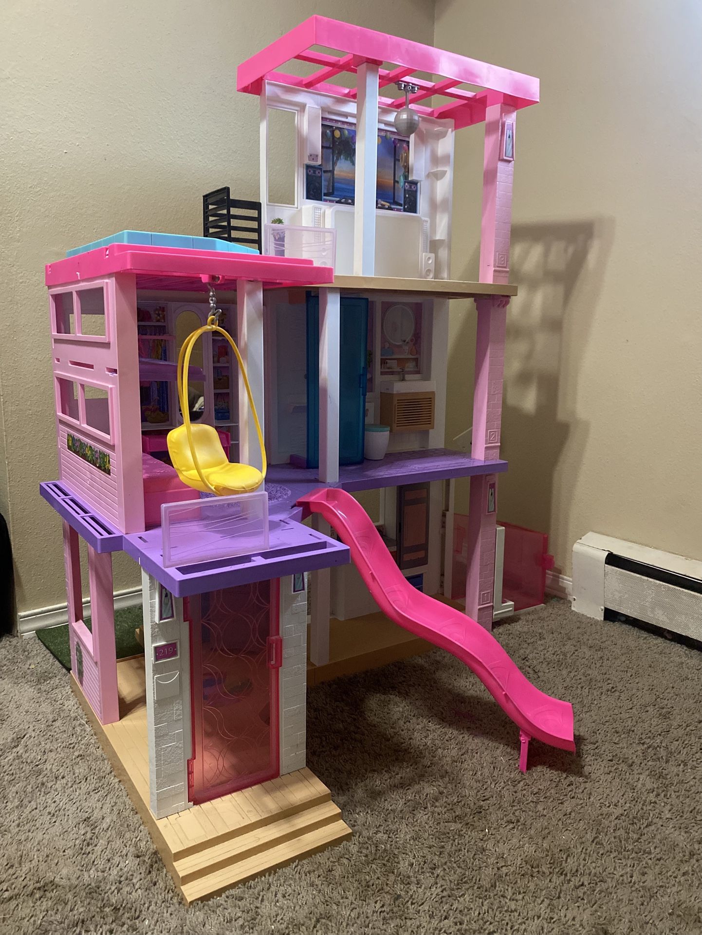 Barbie Dream House With Elevator 