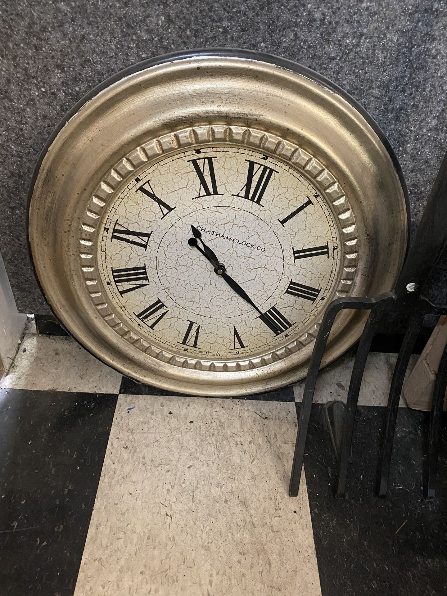 Clock BIG