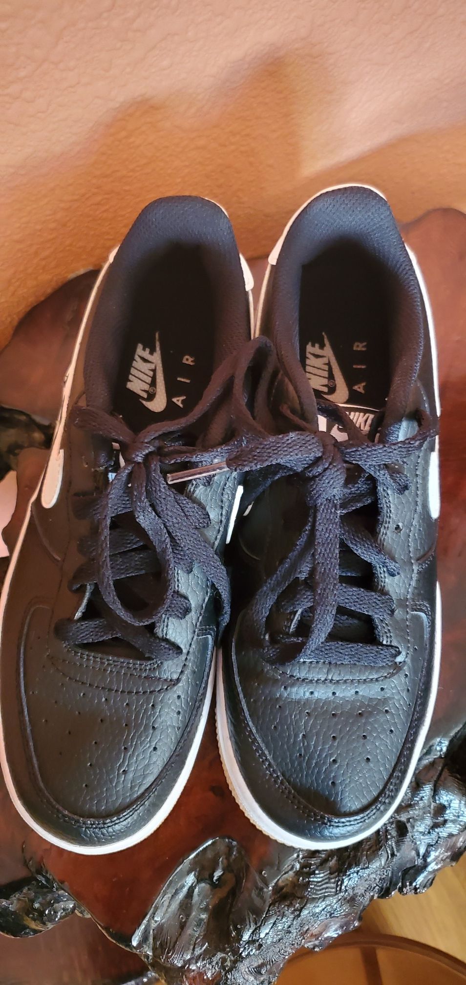 Nike Air Forse 1 size mens 5,5