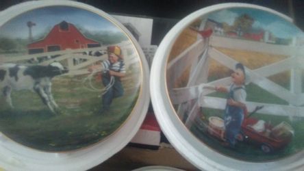 Tractor ride I have a series of eight plates from 1990s certified mint on the back of the plate in certified have 8 plates for $240