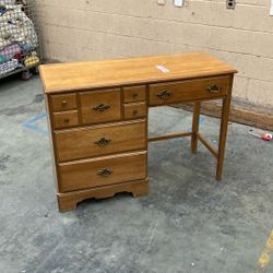 Vintage 4 Drawer Kneehole Student Desk