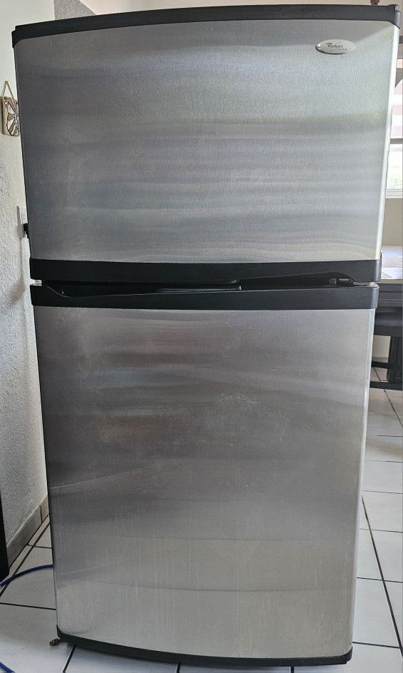 Refrigerator Whirlpool