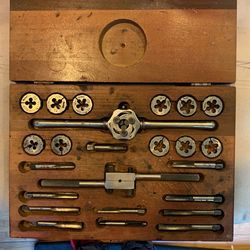 Vintage Blue-Point USA 23pc Tap & Die Set