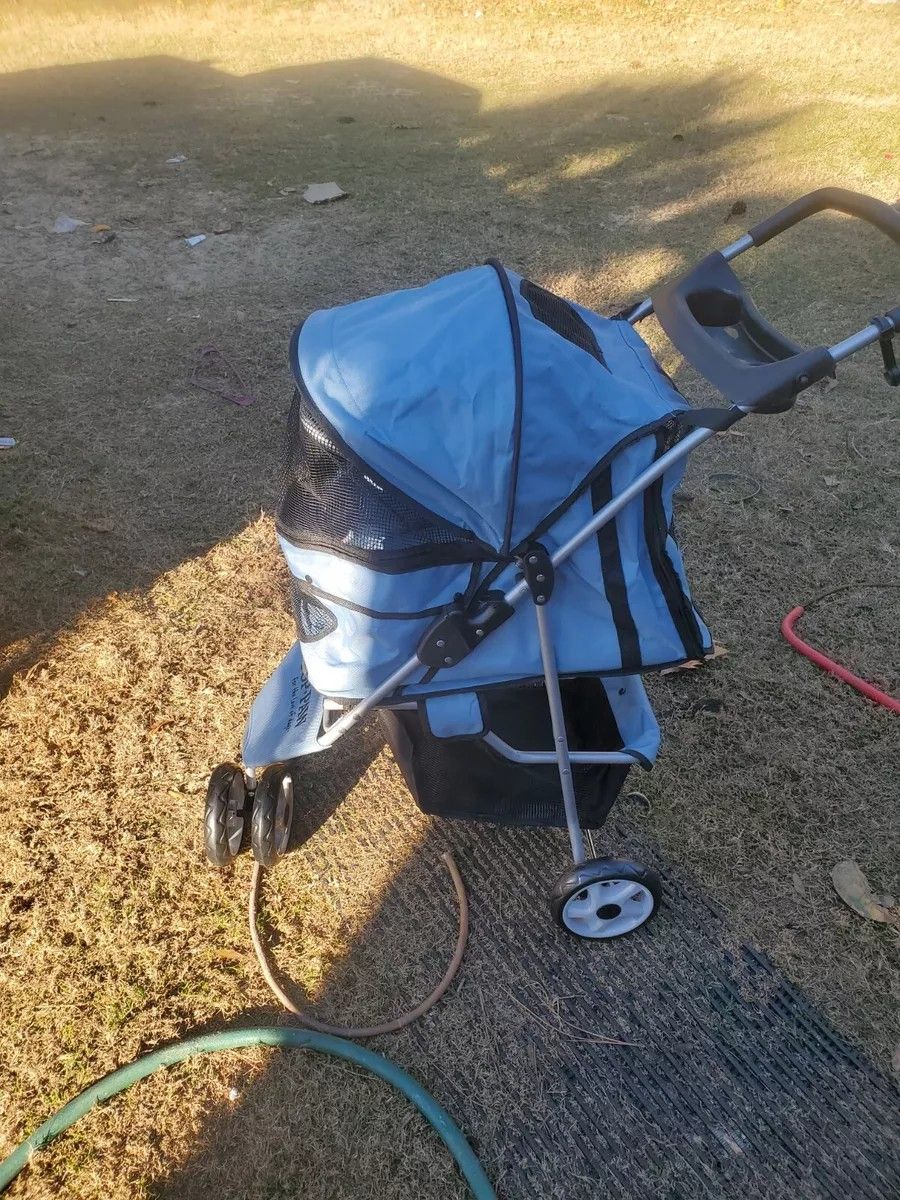 Top Paw 3 Wheel Dog Stroller
