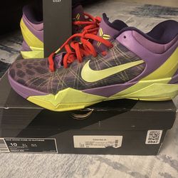 Kobe 7 Supreme Christmas