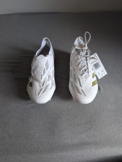 Adidas Predator elite ft fg- white/gold size 9