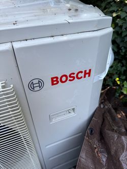 Bosch 3 zone mini split heat pump kit
