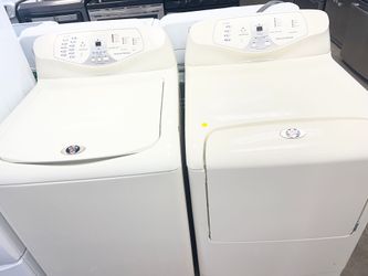 Maytag neptune top load washer and dryer set   -super capacity plus 