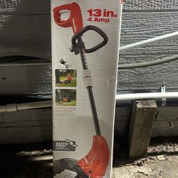 Corded String Trimmer/Recortadora De Césped Con Cable