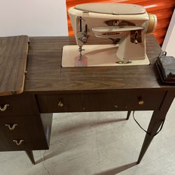 Singer Sewing Machine