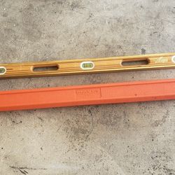 Mayes Vintage 4' Wood Level W/ Case