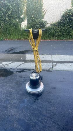 Saturn stripper and polisher with pads