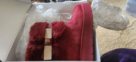 Guess boot