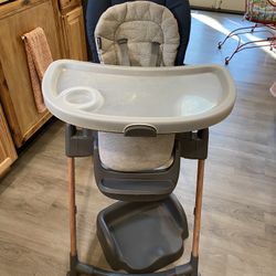 Maxi Cosi Blue High Chair 