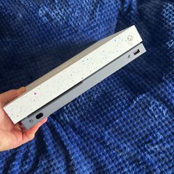 Xbox One X 