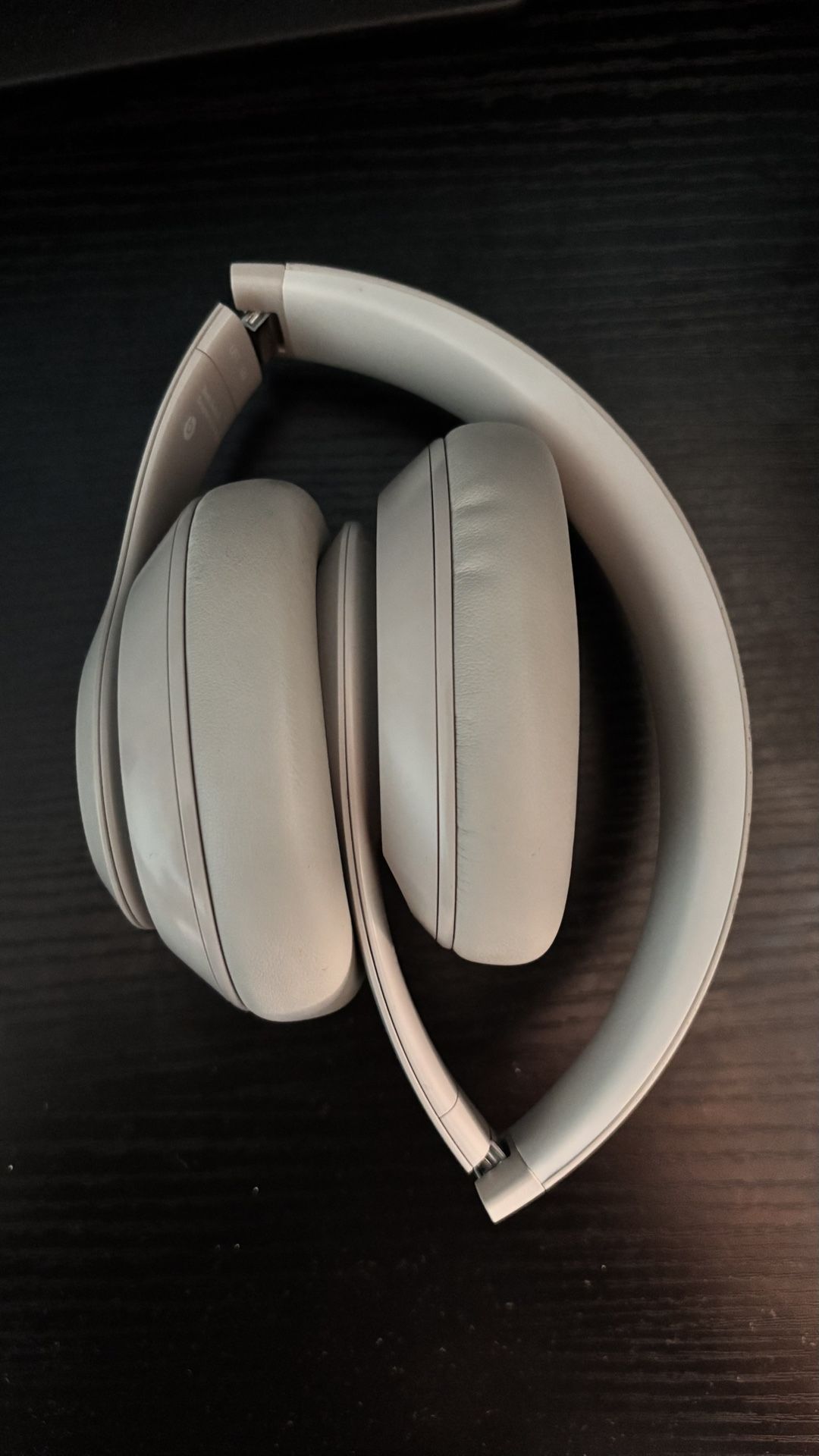 Beats Studio Pro