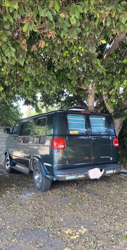 1998 Dodge Ram Van