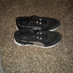 PUMA DESCENDANT V3 Sneakers