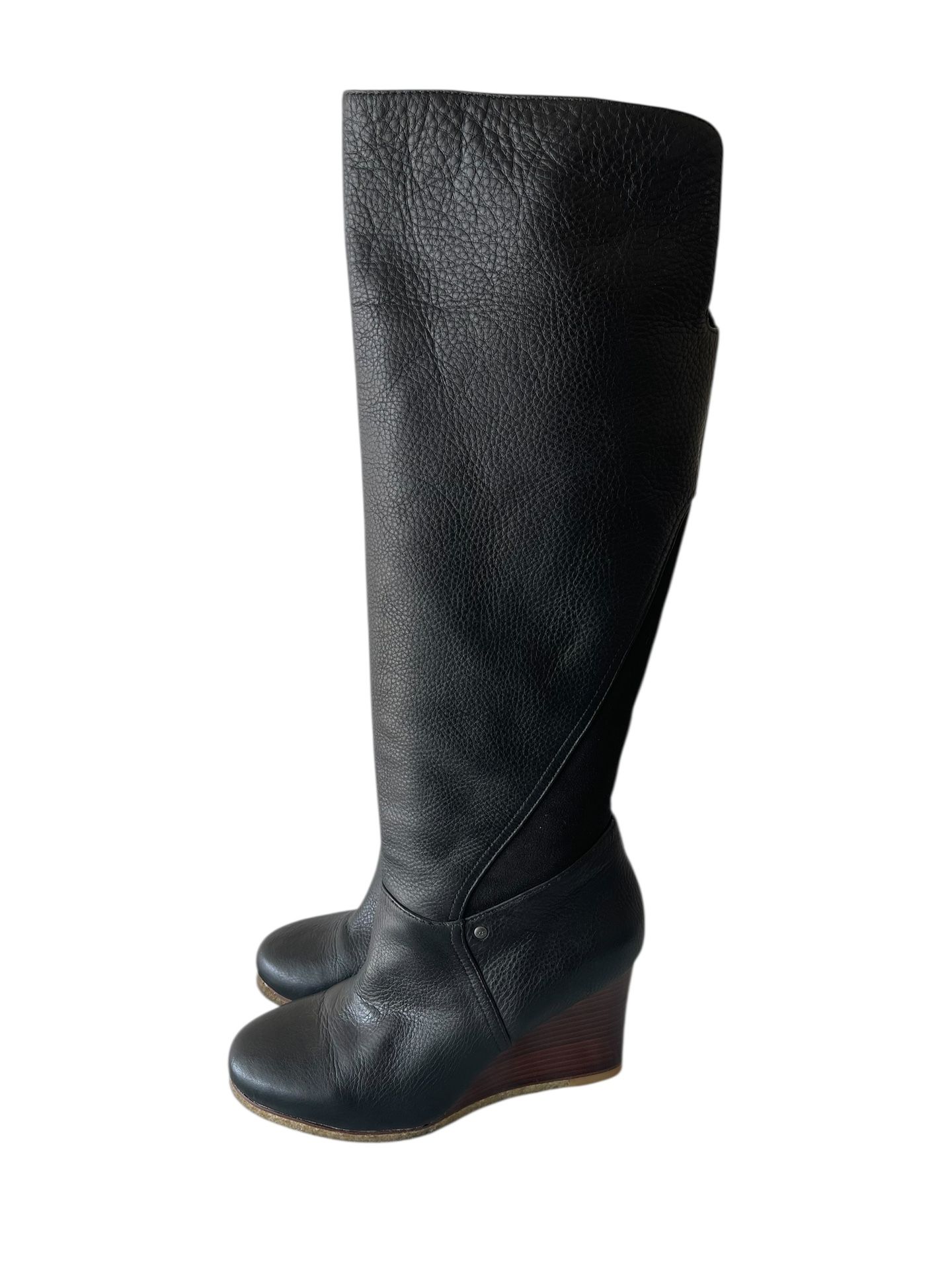 UGG Women's Ravenna Black Leather Tall Wedge Boot Sz:9