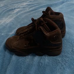 Air Jordan 13 retro all black shoes