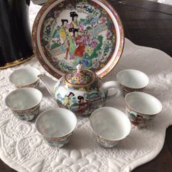 Small Little Vintage  Teaset