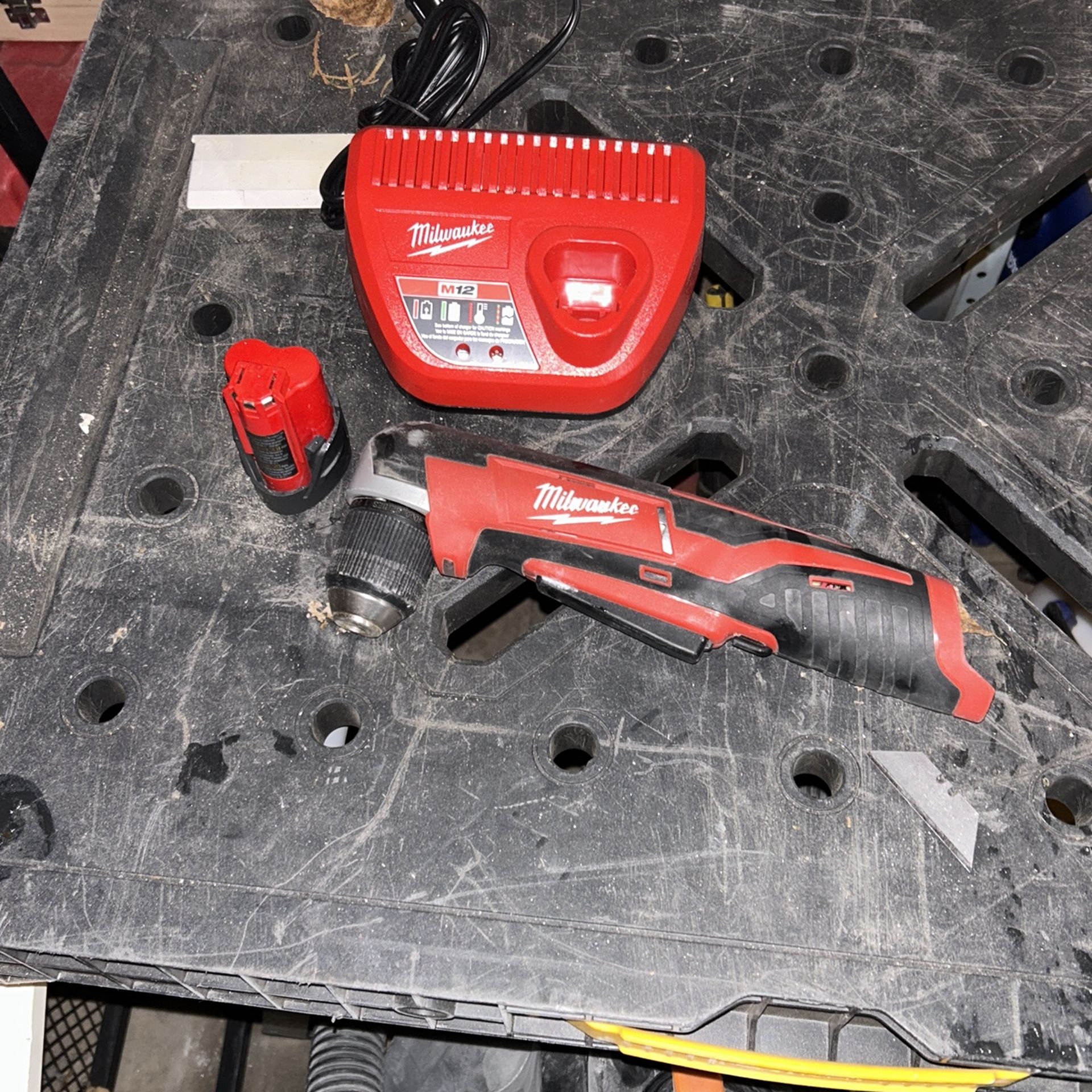 Milwaukee M12 Right Angle Drill