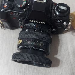 Camara Fotografíca   Nikon N2020 