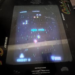 Original Galaga Cocktail Table Arcade Machine from 1981 a great condition. WORKING